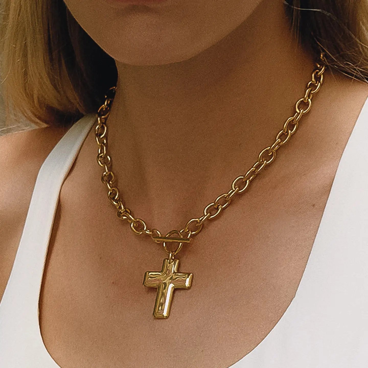 Trinite 18K Gold Cross Pendant Necklace