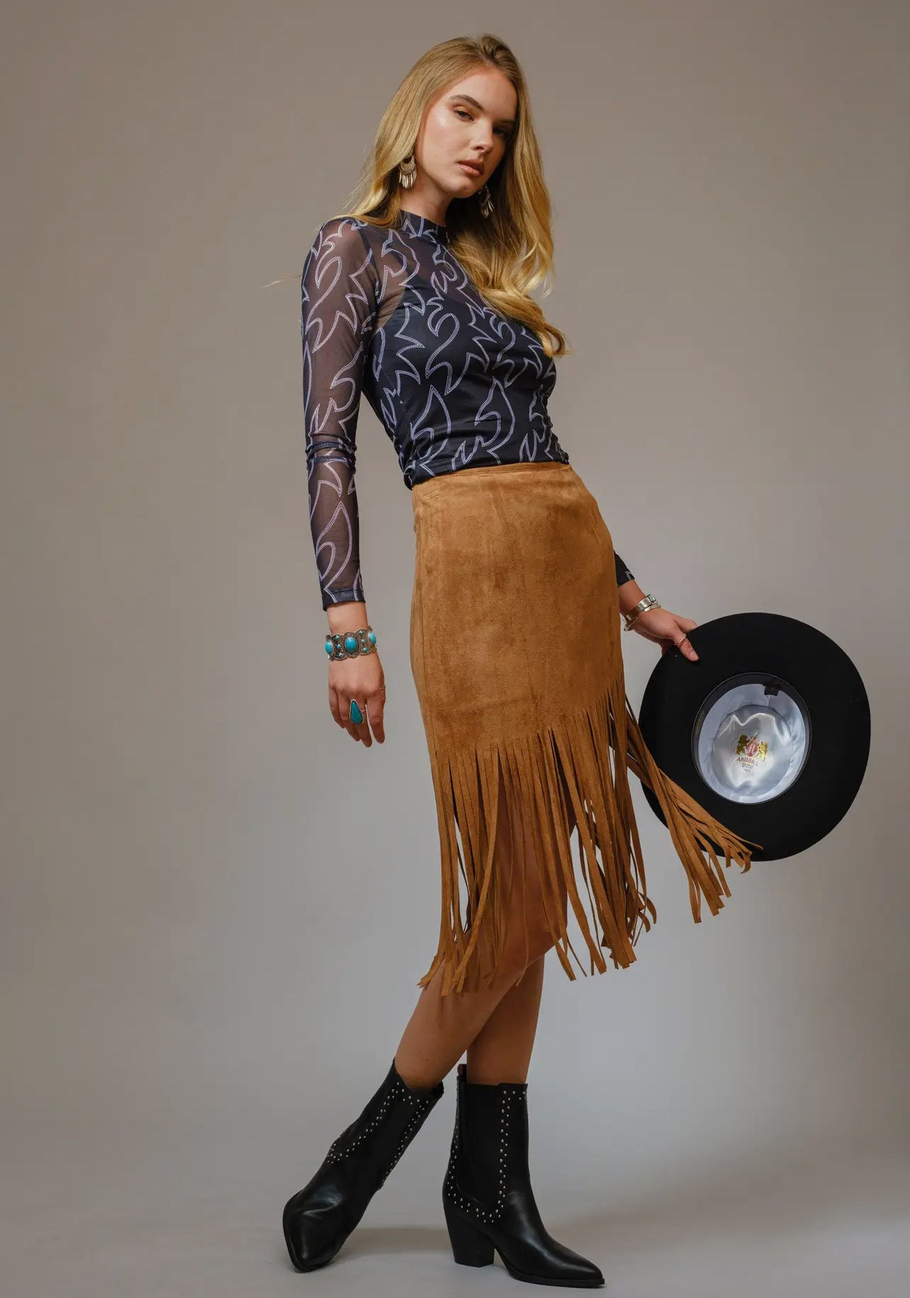 Boot Stitch Mesh Fitted Top